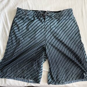 Nike Swim Men's Black and Blue Board Shorts